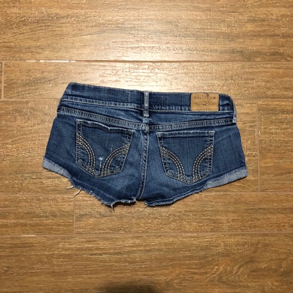 ❌ SOLD Hollister shorts - Picture 2 of 2